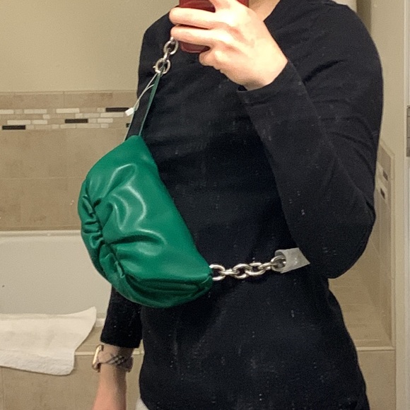 Green Dumpling / Cloud Fanny Pack - Picture 10 of 17